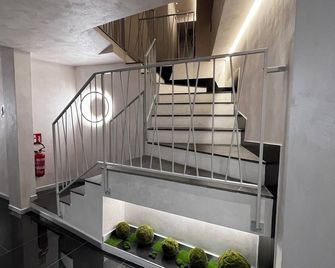 Hotel Vespasiano - Rome - Stairs