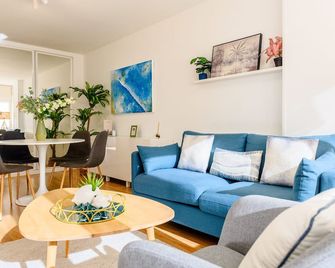 Luxurious apartment in madrid Alberto Alcocer Temporal AAA498 - Madrid - Sala de estar