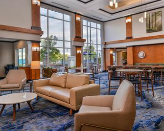 Fairfield Inn & Suites by Marriott Pelham - Пелам - Лаунж