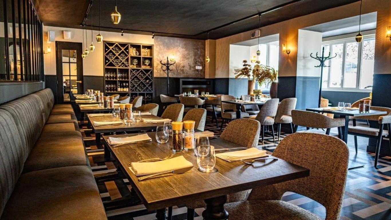 Logis hôtel Restaurant Le Faisan Dore