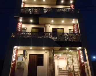 Rukmani Inn - Vrindavan - Gebäude