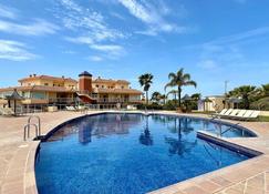 Malibu Mansion Club la Costa World with Sea View and hydromassage bath in Mijas Costa - Mijas - Basen