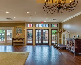 Chateau Saint Denis Hotel - Natchitoches - Resepsjon