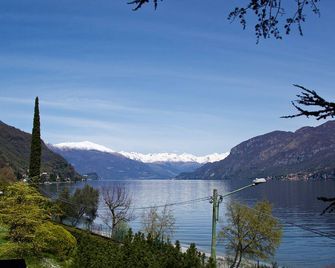 Villa Ucci - Onno - Vista del exterior