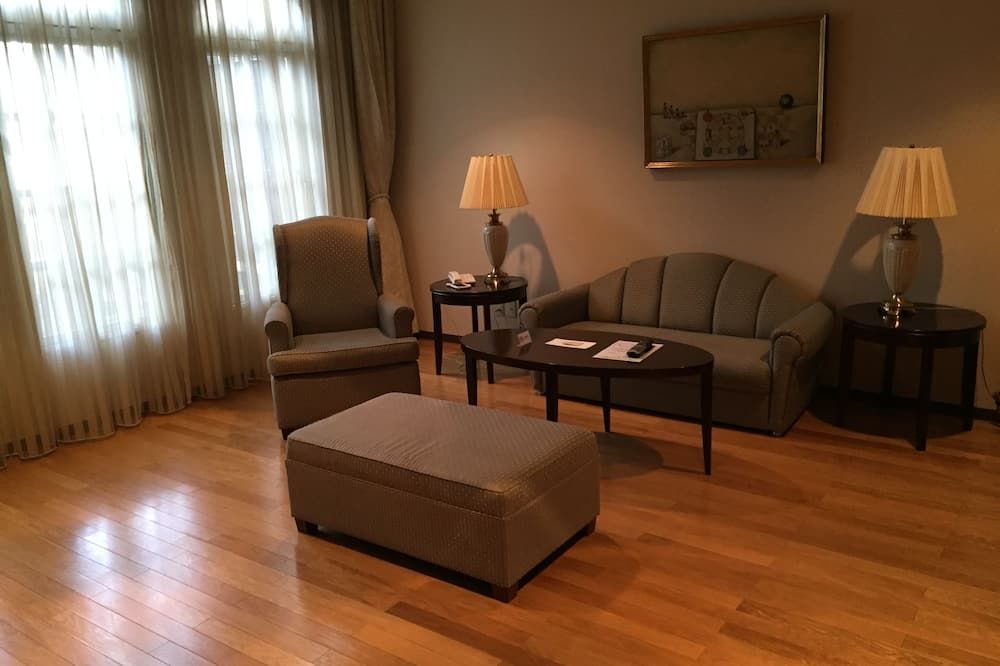 Kyu Karuizawa Hotel Otowa No Mori