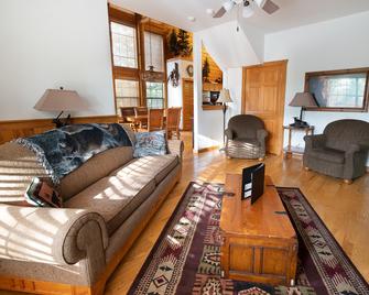 Cabins at Grand Mountain - Branson - Sala de estar