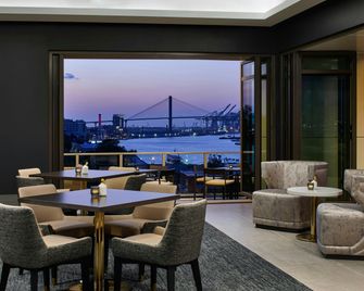 AC Hotels by Marriott Savannah Historic District - Savannah - Bar