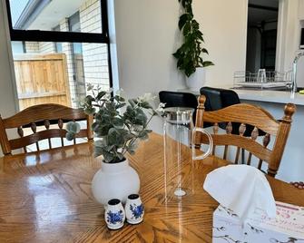 Location ,location sunny house in rolleston - Rolleston - Comedor