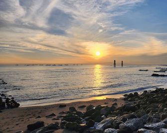 Sanur Agung Hotel - Denpasar - Strand
