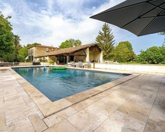Gite Les Bons Amis Fronsac 100m2 - 3ch - 6pax - Piscine chauffée - jardin 1300m2 - Fronsac - Pool