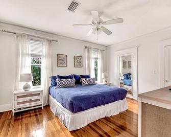 Bayshore Charmer - Tampa - Bedroom