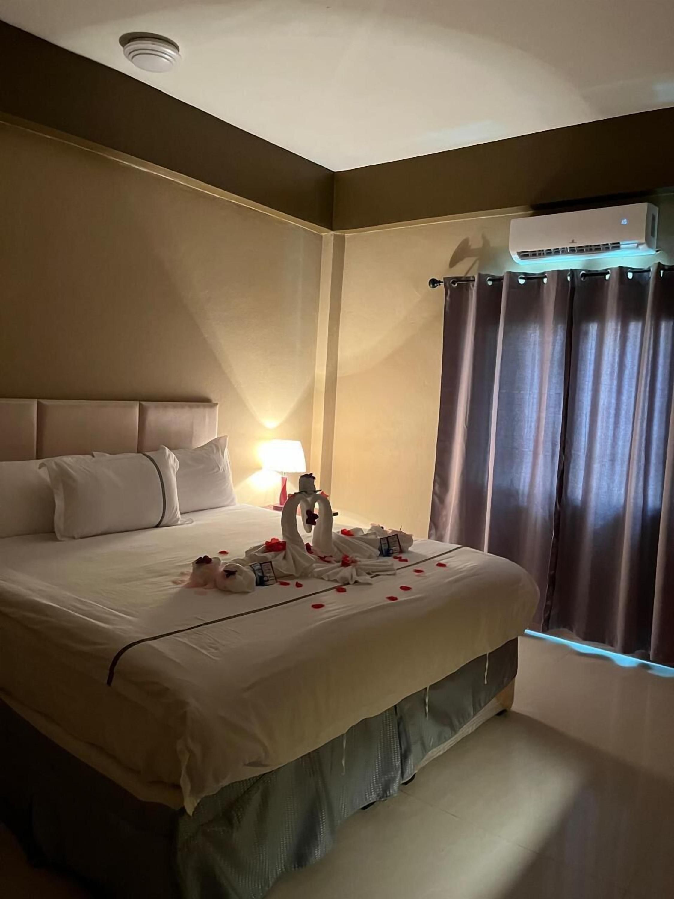 Enjoy Hotel - Caye Caulker - Bedroom