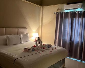 Enjoy Hotel - Cayo Corker - Habitación