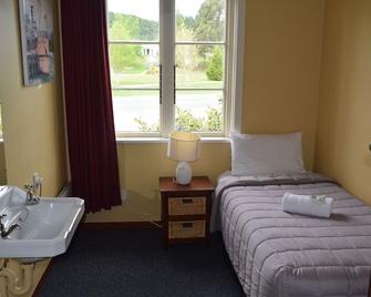 Garston Hotel & Cafe - Garston - Habitación