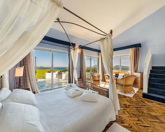 Hotel Luna Lughente - Olbia - Bedroom