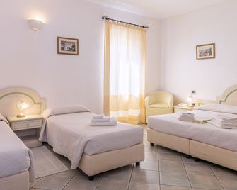 Cavour - Olbia - Habitación