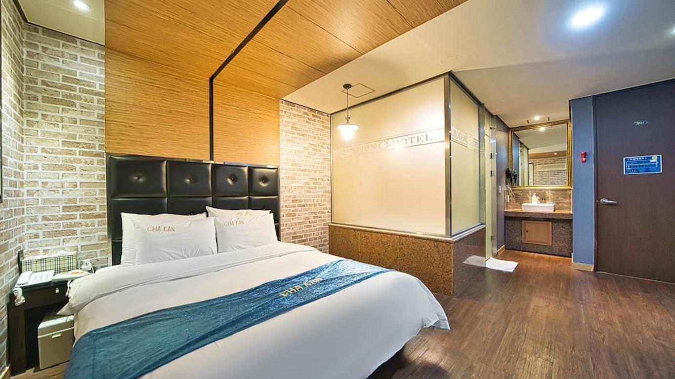 Chakan Hotel
