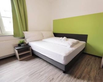 bp24 Hotel Eschweiler - Eschweiler - Slaapkamer