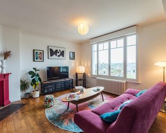 Grande maison conviviale - pour 10 personnes - Гінгам - Вітальня