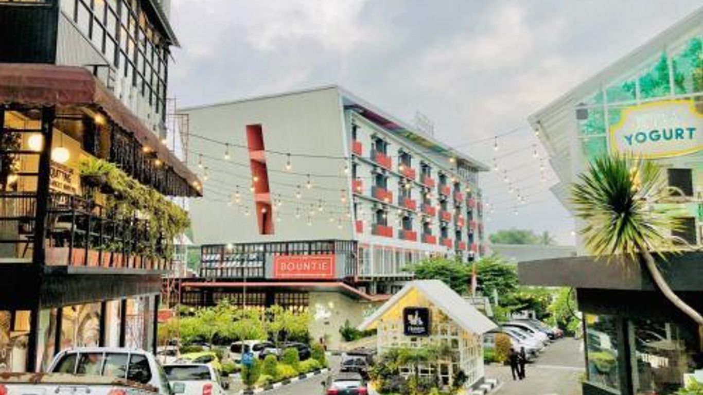 The Bountie Hotel and Convention Centre Sukabumi