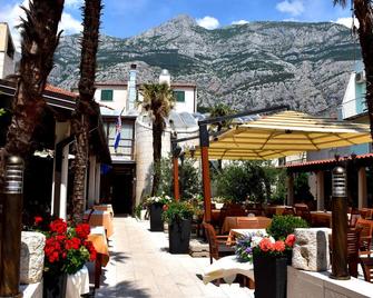 Villa Riva - Makarska - Patio