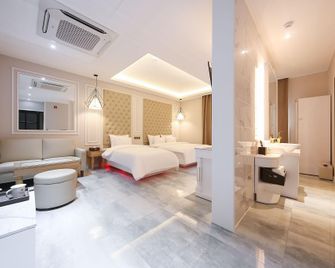Elysia Hotel - Daegu - Bedroom