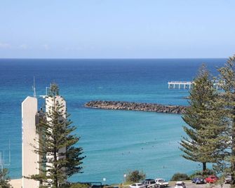 Twin Towns 233 - Coolangatta