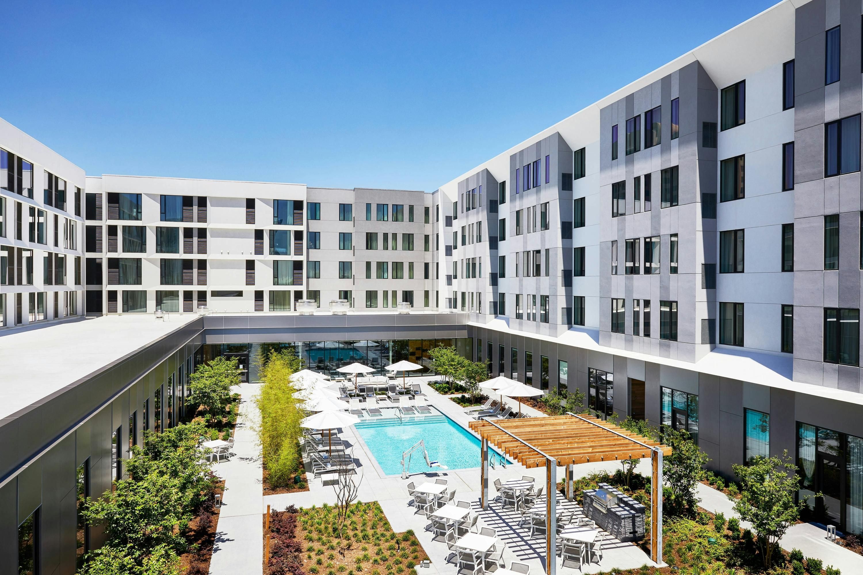 Residence Inn by Marriott Dallas by the Galleria - Addison - Toà nhà