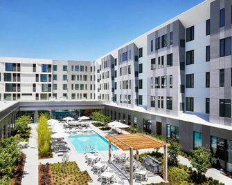 Residence Inn by Marriott Dallas by the Galleria - Addison - Toà nhà