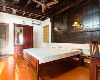 The Pamba Heritage Villa - Champakulam - Habitación