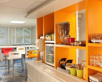 Premiere Classe Valenciennes Ouest Petite Foret - Petite-Forêt - Restaurant