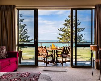 Pebble Beach Motor Inn - Napier - Plaża
