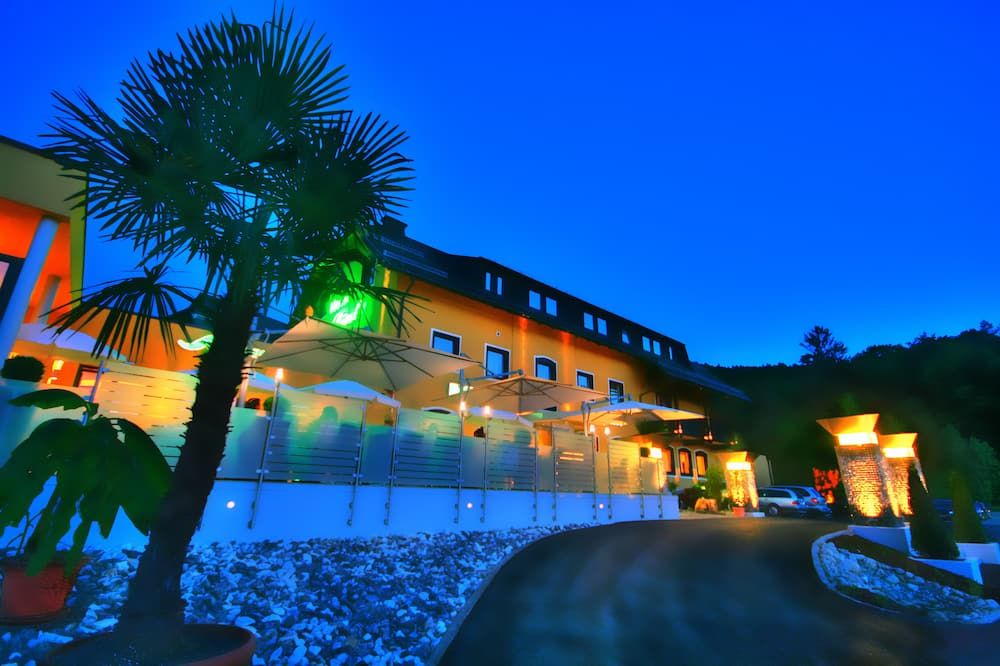 Hotel Rösch - Klagenfurt - Building