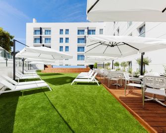 Lux Fatima Park - Hotel, Suites & Residence - Fátima - Patio