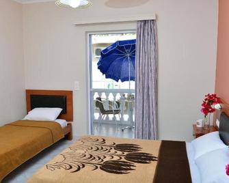 Asteri Studios - Kalamaki - Ložnice