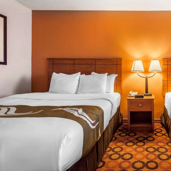 Bedroom view of Quality Inn and Suites Owasso US-169