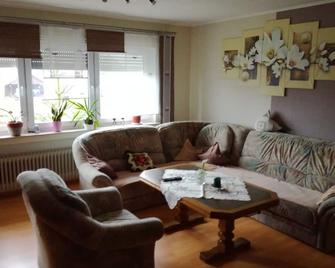 5 person apartment \'Haus Herrenweg\'; Esterwegen Emsland - Esterwegen - Sala de estar