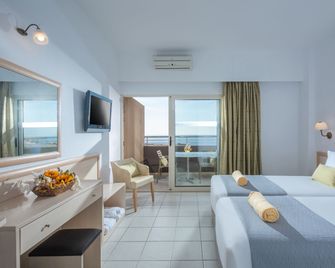 Blue Bay Resort Hotel - Agia Pelagia