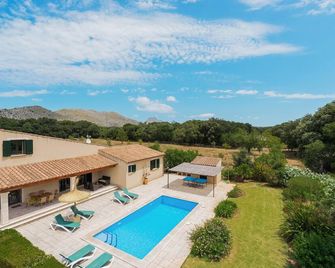 El reconet de n'Aina Quiet villa very close to all sites . Wifi, AACC, parking - Pollença - Piscine