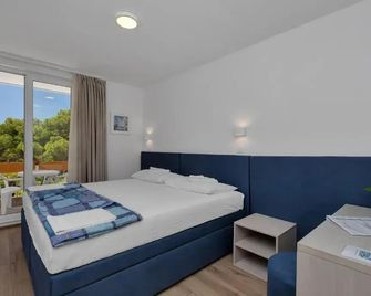 Alemaris Resort - Baška Voda - Schlafzimmer