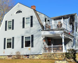 Heathwood Inn - Bar Harbor - Building