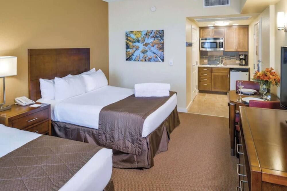 2 Bedroom Villa at Hilton Lake Tahoe Resort, On the lake & sleeps 8! - South Lake Tahoe - Soveværelse