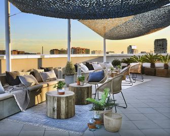 Hotel Barcelona Condal Mar, Affiliated by Meliá - Barcelona - Balcony