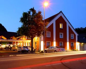Hotel Schwanen - Kehl - Building