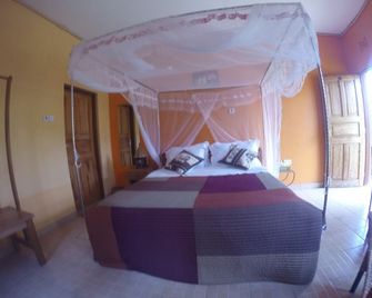 Kilimanjaro Eco Lodge - Arusha - Bedroom