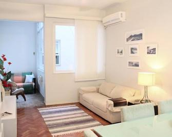 Moderno apartamento em Ipanema - PM203 Z1 - Rio de Janeiro - Sala de estar