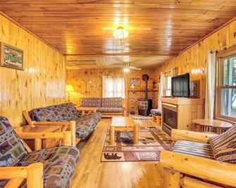 Peaceful Long Lake Cabin with Dock and Fire Pit! - Three Lakes - Living room