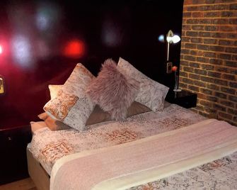 Breena Bnb Guest House - Edenvale