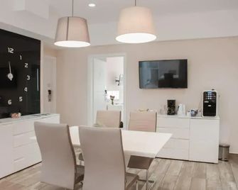 B&B Fontana - זאגרב - חדר אוכל