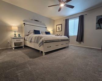 Welcome to Harvest Haven in Wellington Colorado - Your Perfect Getaway!\n\n - Wellington - Bedroom
